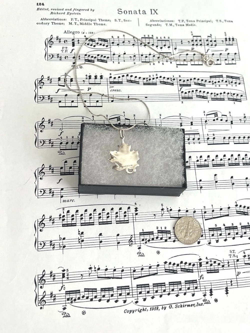 Rare-Retired-Tiffany & Co. Maple Leaf Pendant Sterling Silver 925 necklace - Picture 3 of 4
